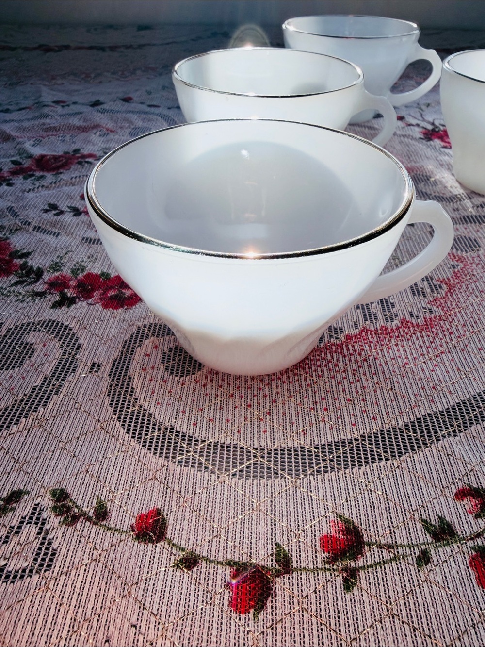 8 Milk Glass Coffee Cup Set w/ 14k Gold Trim Mid Century Modern Achor Hocking 🔥 - Picture 2 of 5